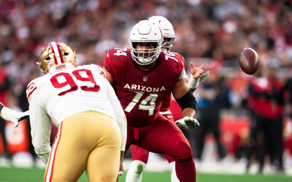 Edmonton Elks drop rights to Canadian NFL player Isaiah Adams