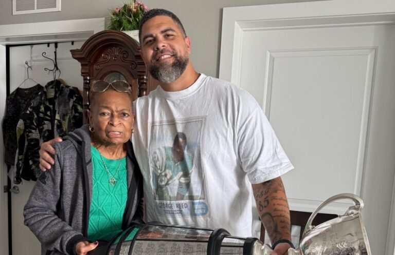 Saskatchewan Roughriders celebrate Grey Cup with Angie Reed, late ...