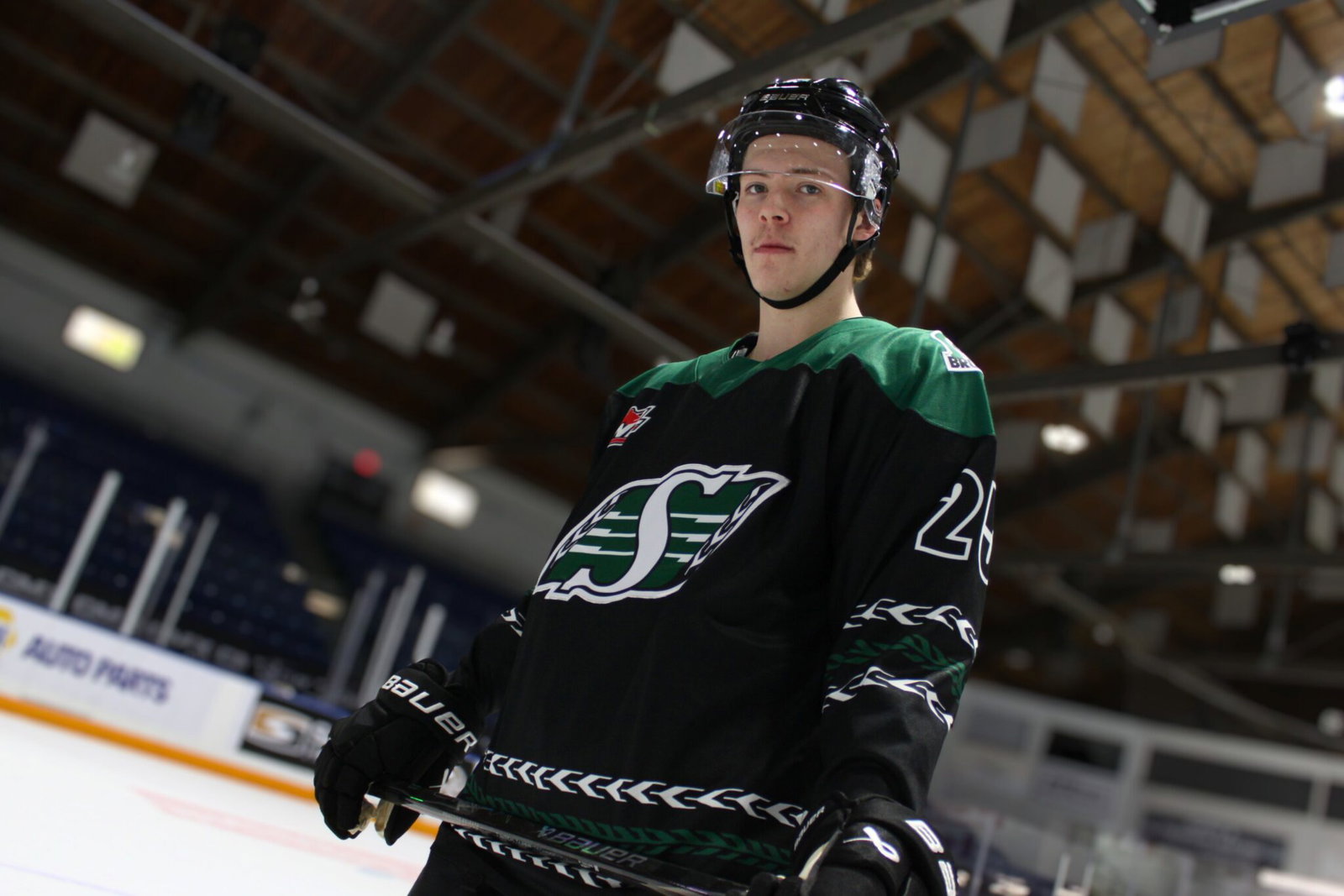 Colin Ruck WHL's Swift Current Broncos honour Saskatchewan Roughriders' Grey Cup ...